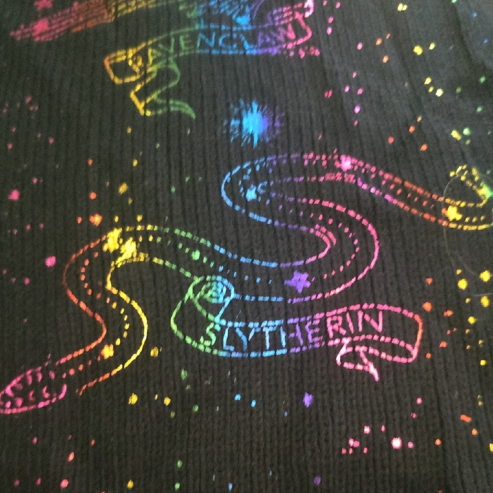 Warner Bros. Black Harry Potter Scarf - Picture 5 of 9
